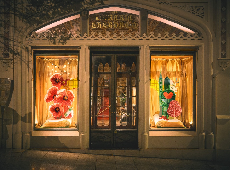 Montras de Natal da Livraria Lello